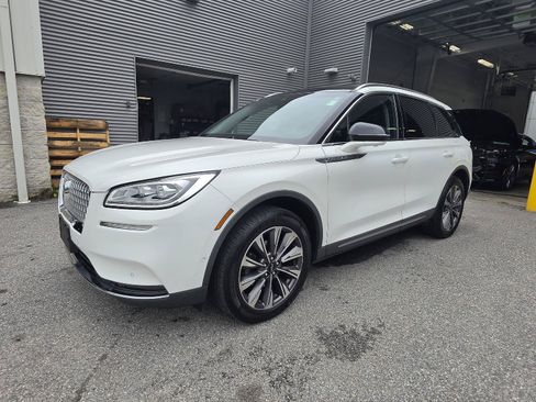 Used 2021 Lincoln Corsair Reserve w/ Equipment Group 201A AWD/4WD image 20
