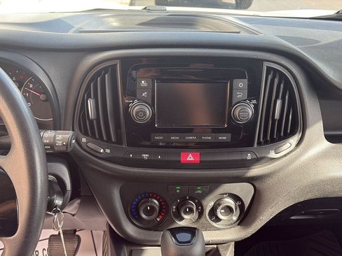 Used 2022 RAM ProMaster City Tradesman FWD image 10
