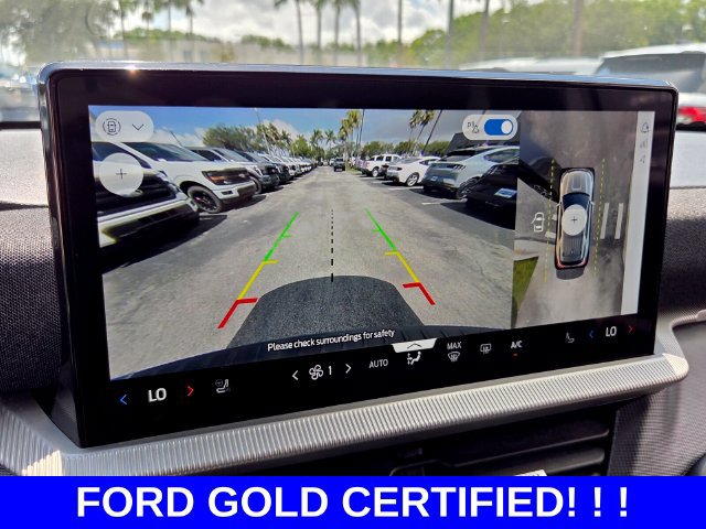 Certified 2025 Ford Explorer ST-Line AWD/4WD image 26