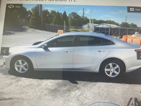 Used 2019 Chevrolet Malibu LS FWD image 12