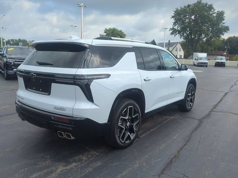 Certified 2026 Chevrolet Traverse High Country AWD/4WD image 9
