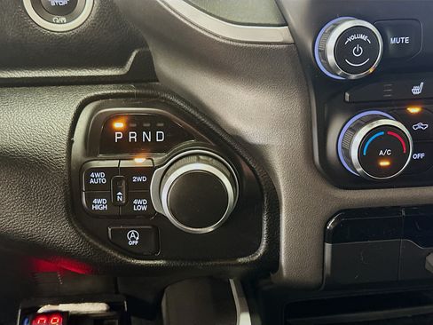 Used 2020 RAM 1500 Big Horn AWD/4WD image 24