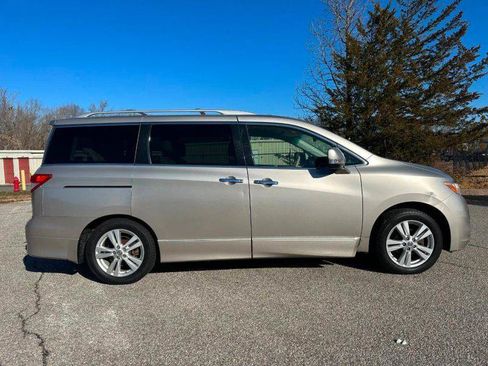Used 2012 Nissan Quest SL FWD image 3