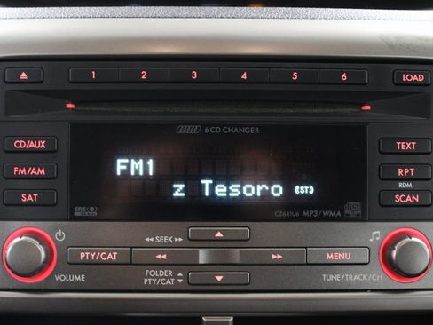 Used 2010 Subaru Impreza 2.5i Premium image 16