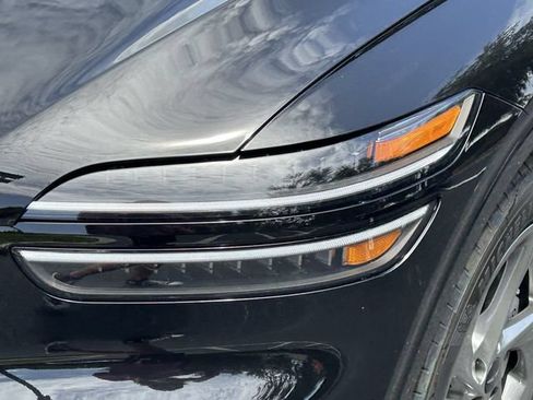 New 2026 Genesis GV70 2.5T Advanced AWD/4WD image 13
