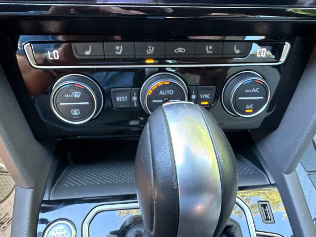 Used 2019 Volkswagen Arteon SEL Premium AWD/4WD image 23