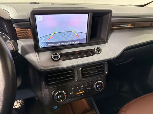 Used 2022 Ford Maverick Lariat image 18