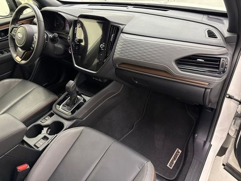 Certified 2025 Subaru Forester Sport image 23
