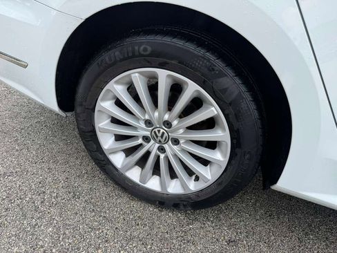 Used 2016 Volkswagen Passat 1.8T SE image 10