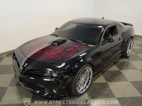 Used 2010 Chevrolet Camaro SS w/ RS Package RWD image 20