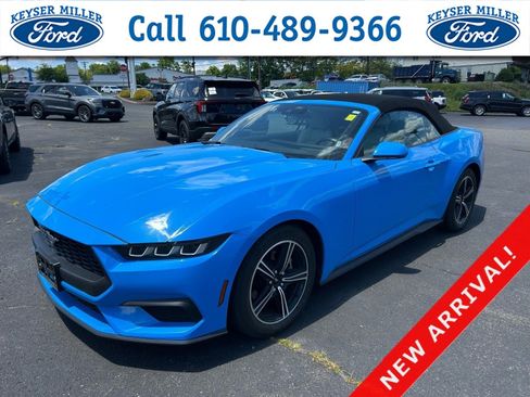 Used 2024 Ford Mustang Premium RWD image 1