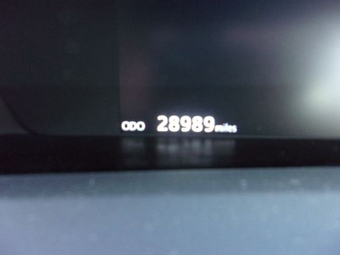 Used 2021 Toyota Prius Prime LE image 10