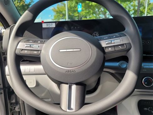 New 2026 Hyundai Kona SE image 20