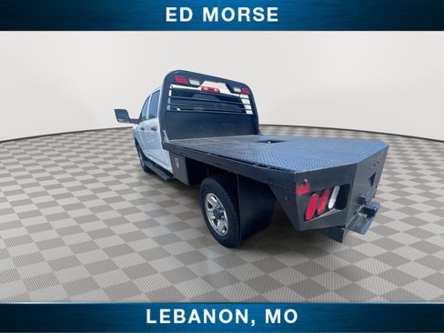 Used 2024 RAM 2500 Tradesman w/ Chrome Appearance Group AWD/4WD image 6