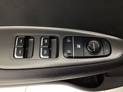 Used 2020 Kia Optima SE image 37