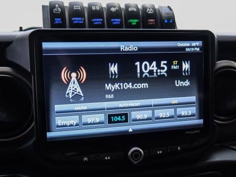 Used 2021 Jeep Wrangler Unlimited Sport image 65