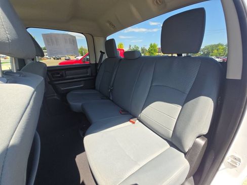Used 2014 RAM 1500 Express AWD/4WD image 22