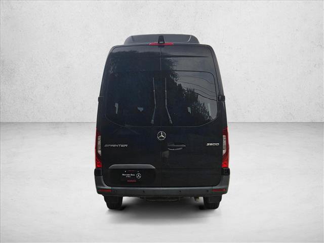Used 2024 Mercedes-Benz Sprinter 2500 image 6