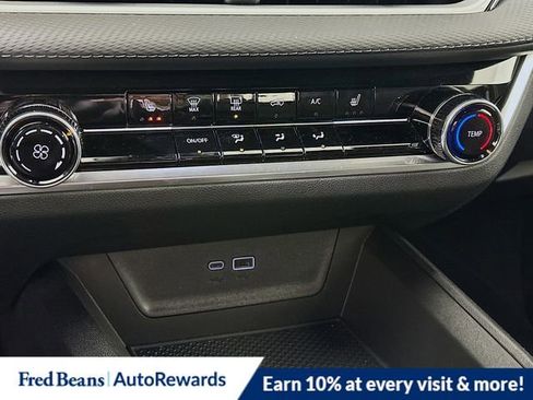 New 2026 Chevrolet Equinox LT image 11