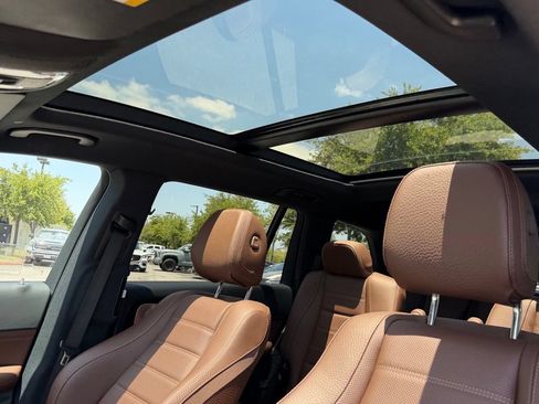 Certified 2026 Mercedes-Benz GLS 450 4MATIC image 19