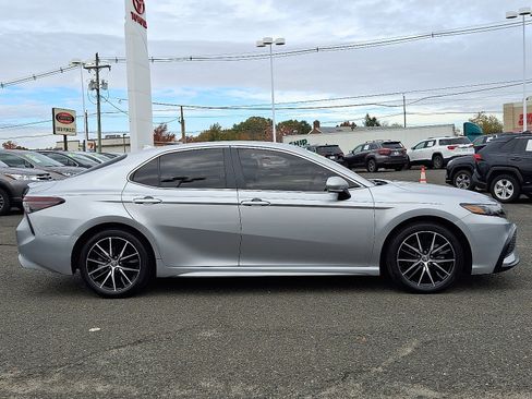 Certified 2023 Toyota Camry SE image 8