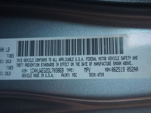 Used 2013 Jeep Wrangler Unlimited Sahara w/ Connectivity Group image 31