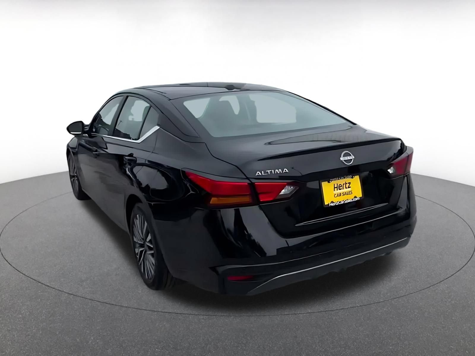 Used 2026 Nissan Altima 2.5 SV FWD image 10