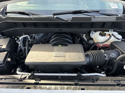 Used 2025 Chevrolet Silverado 1500 LT w/ Z71 Off-Road Package image 33