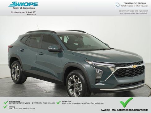 Used 2025 Chevrolet Trax LT w/ Driver Confidence Package FWD image 1