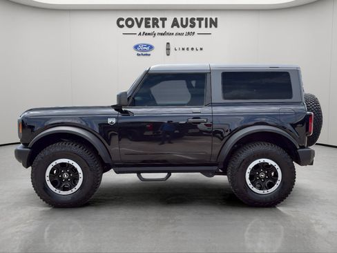 Used 2024 Ford Bronco Big Bend w/ Sasquatch Package AWD/4WD image 2