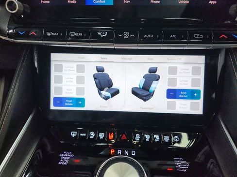 Used 2024 Jeep Grand Wagoneer Series II w/ Quick Order Packagew 28T image 33