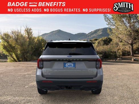 New 2026 Ford Explorer Active RWD image 6