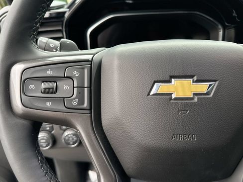 Used 2025 Chevrolet Silverado 1500 High Country w/ High Country Premium Package AWD/4WD image 17
