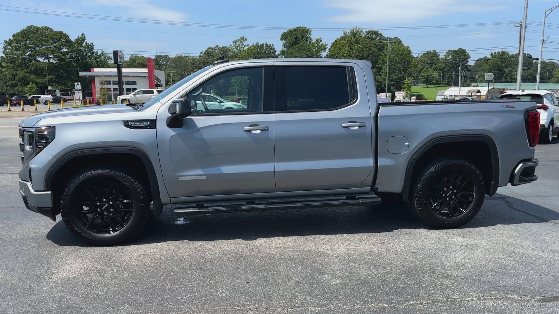 Used 2026 GMC Sierra 1500 Elevation w/ Elevation Premium Package AWD/4WD image 5
