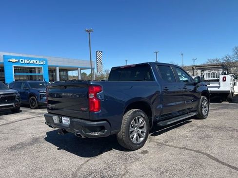 Used 2021 Chevrolet Silverado 1500 RST image 3
