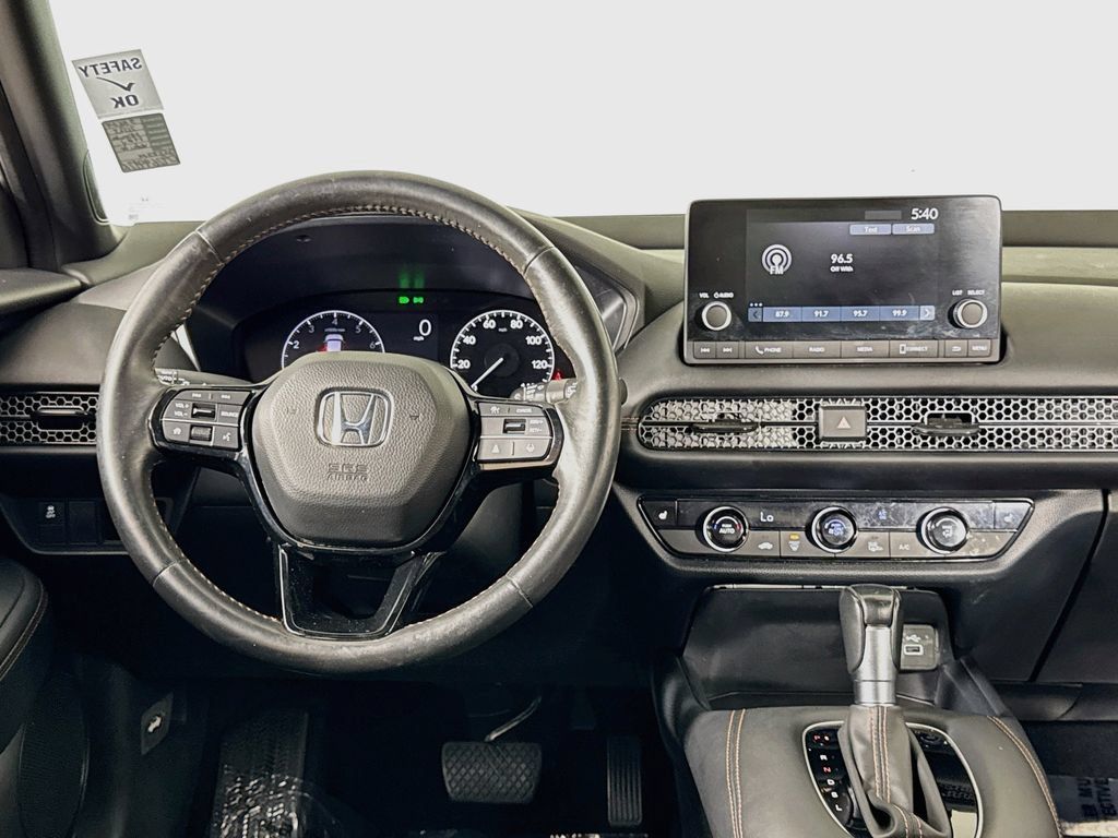 Used 2023 Honda HR-V Sport image 12