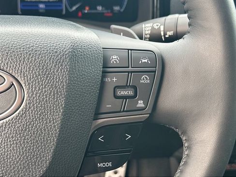 Used 2026 Toyota Camry XSE FWD image 22
