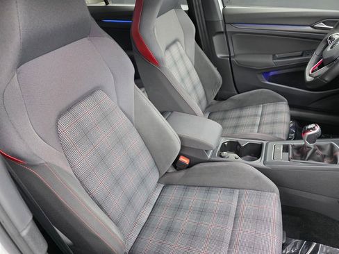 Used 2022 Volkswagen GTI S image 27
