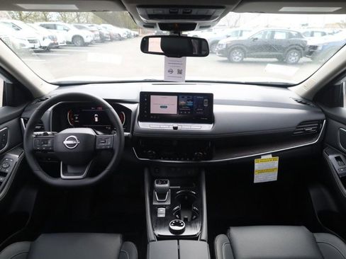New 2026 Nissan Rogue Platinum AWD/4WD image 7