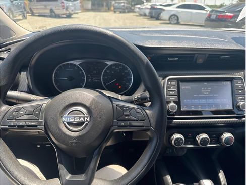 Used 2023 Nissan Kicks S FWD image 13