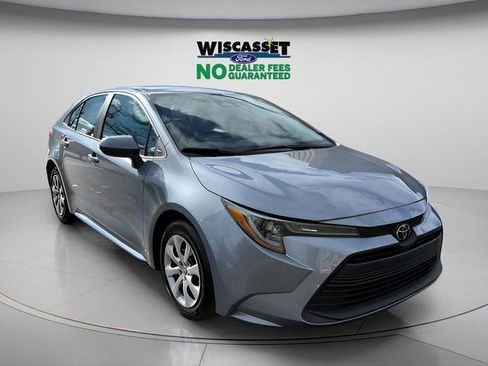 Used 2024 Toyota Corolla LE FWD image 1
