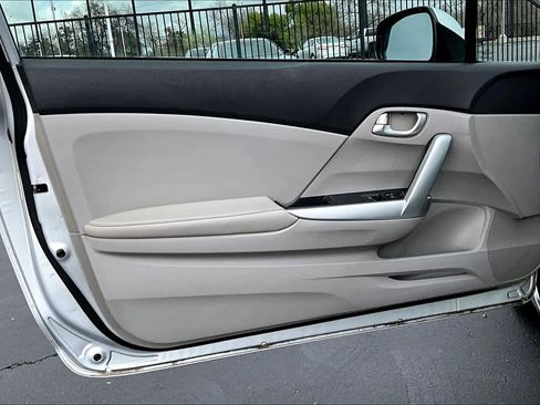 Used 2012 Honda Civic EX-L image 24