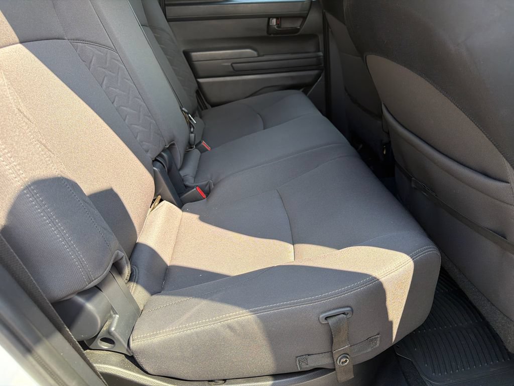 Used 2025 Toyota Tacoma SR AWD/4WD image 18