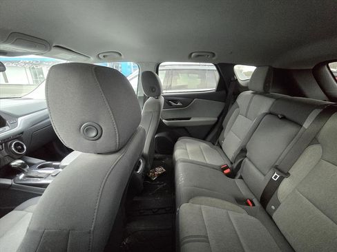 Used 2019 Chevrolet Blazer LT image 4