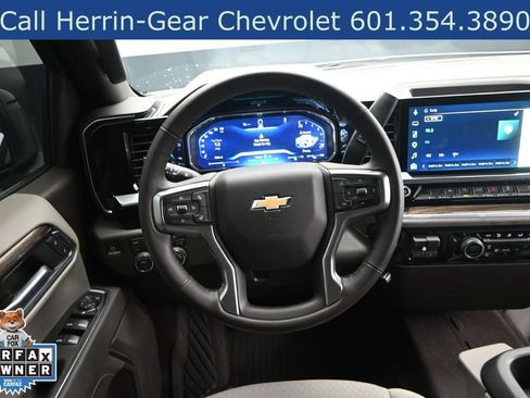 Used 2026 Chevrolet Silverado 1500 LT w/ Z71 Off-Road Package AWD/4WD image 28