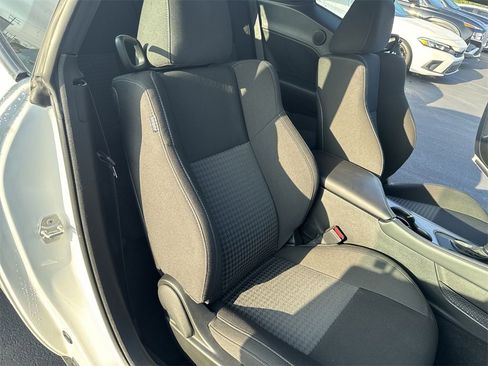 Used 2023 Dodge Challenger R/T w/ Blacktop Package image 30