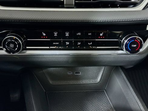 New 2026 Chevrolet Equinox LT w/ Safety and Technology Package FWD image 16