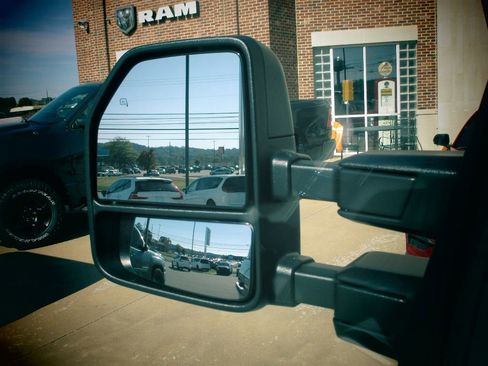 New 2026 Ford F250 XLT w/ FX4 Off-Road Package AWD/4WD image 16