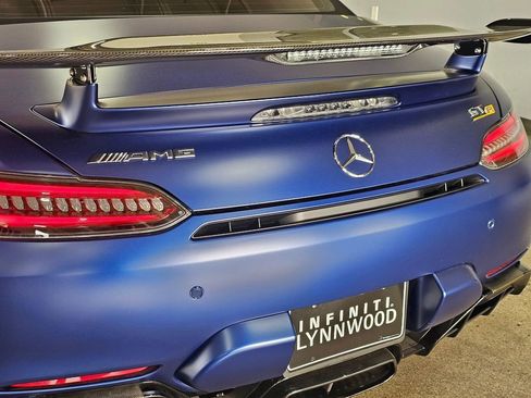 Used 2020 Mercedes-Benz AMG GT R image 30