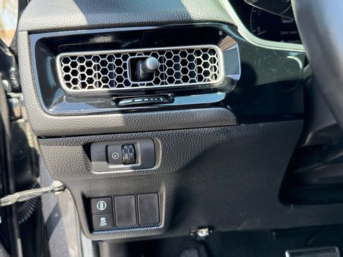 Used 2024 Honda Civic Sport image 15